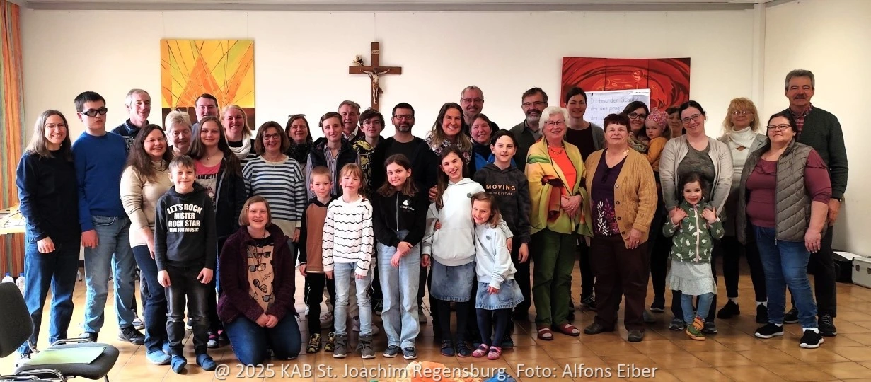 Die Teilnehmer am Sonntag des Familienwochenendes.
